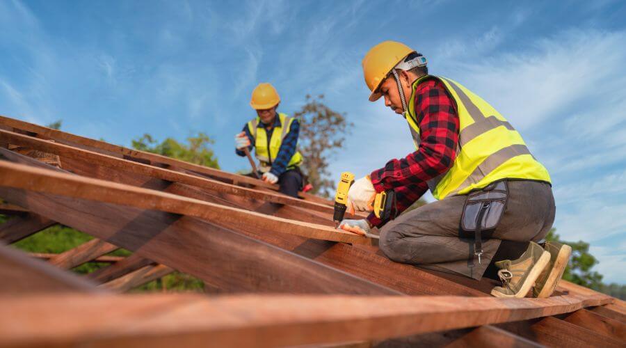 Professional residential roofers in Wausaukee, WI
